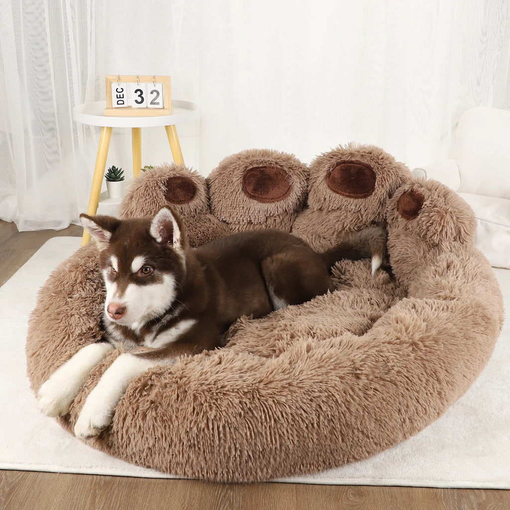 Flauschiges Hundebett aus Plüsch