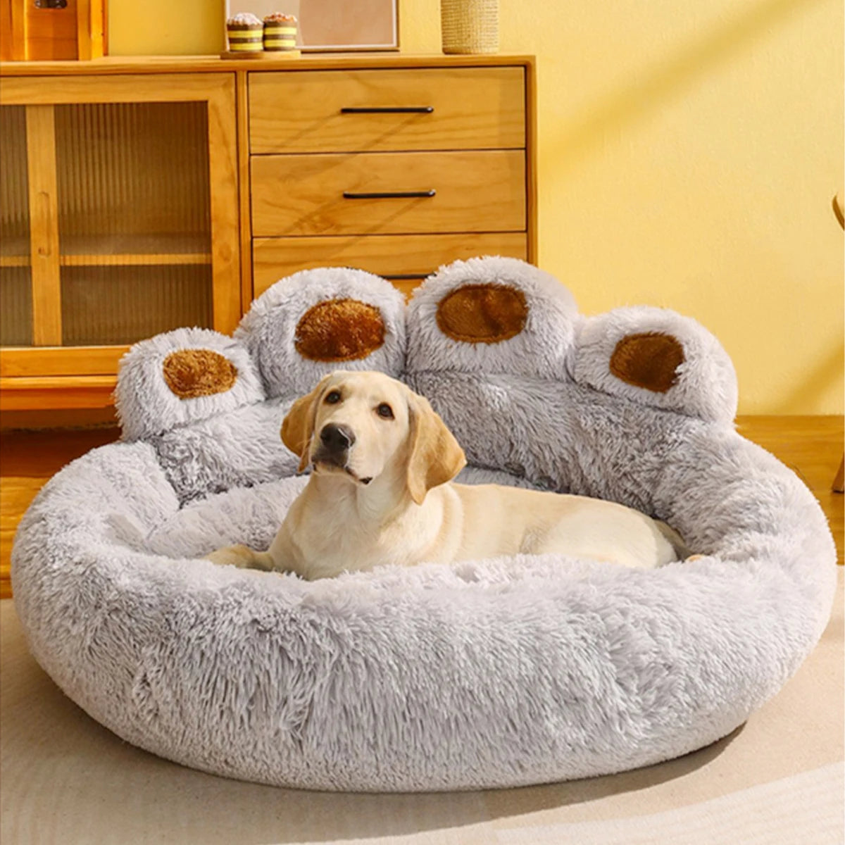 Flauschiges Hundebett aus Plüsch